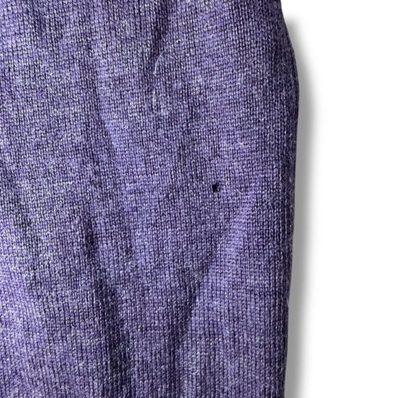Banana Republic Extra Fine Merino Wool V Neck Sweater Purple Large - Picture 6 of 8